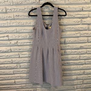 Size 12 Banana Republic dress with pockets, navy and white stripes